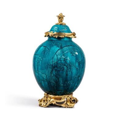 View full screen - View 1 of Lot 175. A gilt-bronze mounted blue enameled porcelain vase and cover, China, 18th-19th century and Louis XV style, circa 1860 | Vase couvert en porcelaine émaillée bleu turquoise, Chine, XVIIIe-XIXe siècle et monture de bronze doré de style Louis XV, vers 1860.