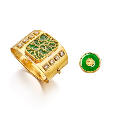 View full screen - View 1 of Lot 603. Jadeite and Diamond Bangle; and Jadeite Brooch | 天然翡翠 配 鑽石 手鐲 || 及 天然翡翠 胸針 .