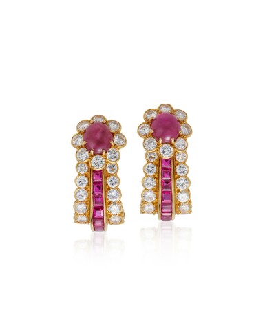 View full screen - View 1 of Lot 1965. Pair of Ruby and Diamond Ear Clips | 梵克雅寶 | 紅寶石 配 鑽石 耳夾一對.