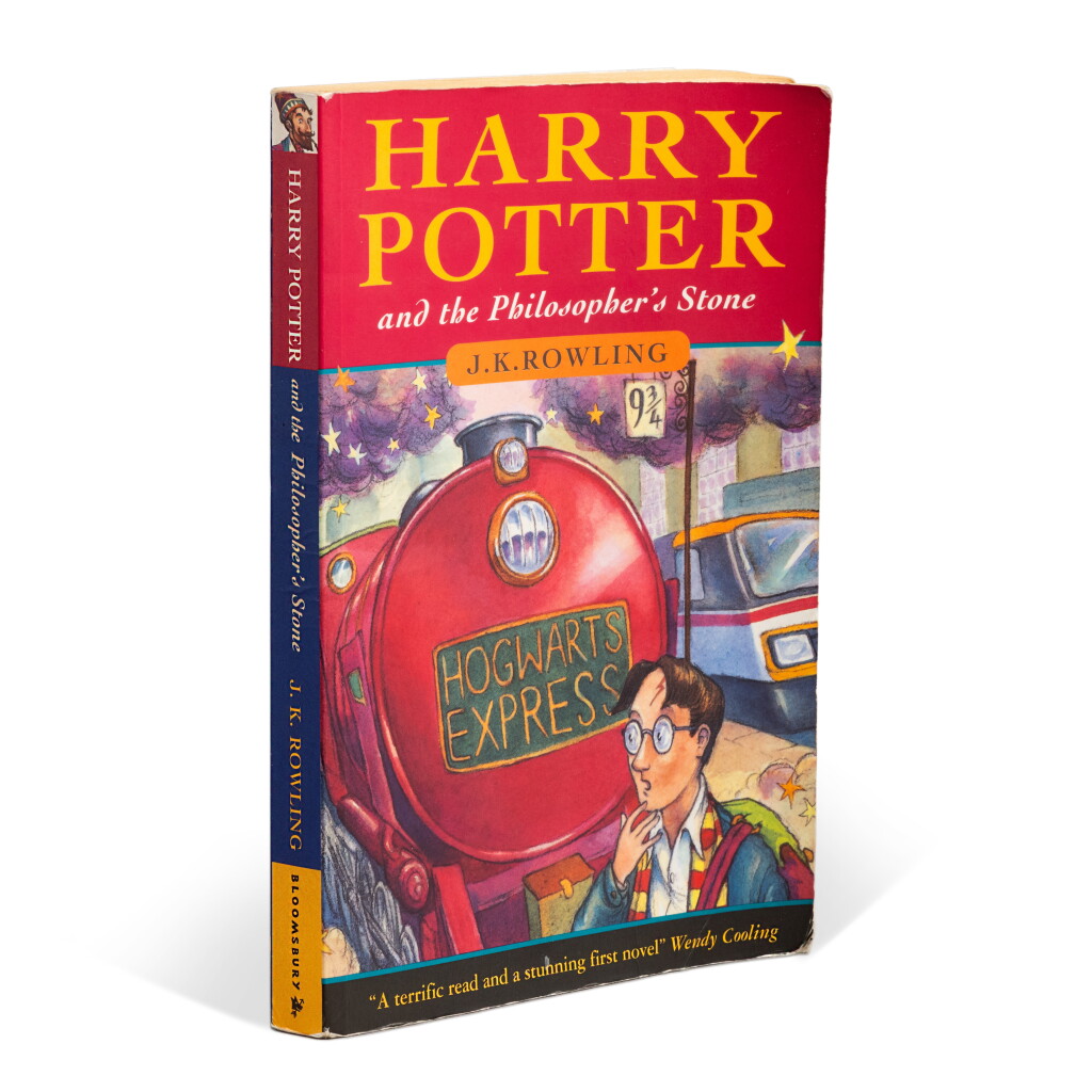 View full screen - View 1 of Lot 1064. Rowling, J.K. | Harry Potter and the Philosopher's Stone, first edition, paperback issue.