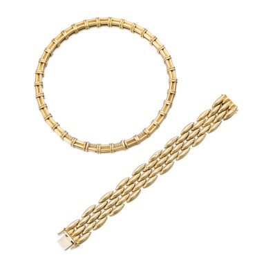 View full screen - View 1 of Lot 210. Bracelet or, "Gentiane" | Gold bracelet, 'Gentiane'.