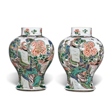 View full screen - View 1 of Lot 608. A pair of famille-verte 'bird and flower' jars, Qing dynasty, Kangxi period | 清康熙 五彩花鳥紋罐一對.