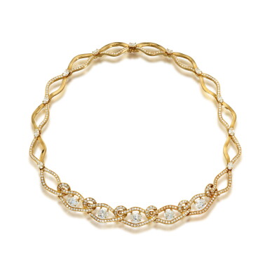 View full screen - View 1 of Lot 961. Diamond necklace.