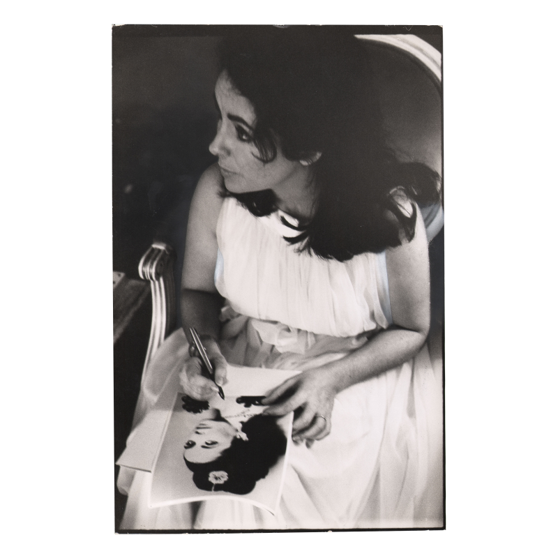 Roddy McDowall Vintage Elizabeth Taylor Signing Autographs Available roddy-mcdowall-vintage-elizabeth-taylor-signing-autographs-available