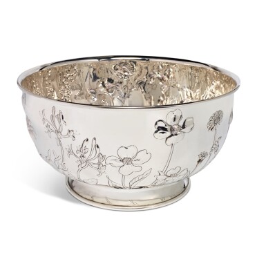 View full screen - View 1 of Lot 253. An American Silver Punch Bowl, Tiffany & Co., New York, Modern.