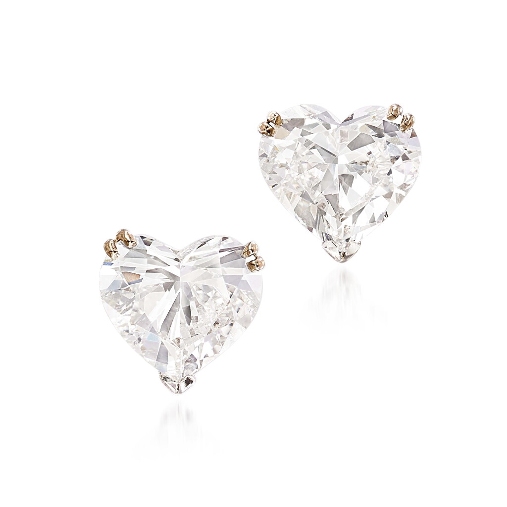 View full screen - View 1 of Lot 2732. Pair Of Diamond Ear Studs | 2.00 及 2.00 克拉 心形 E色 鑽石 耳環一對.