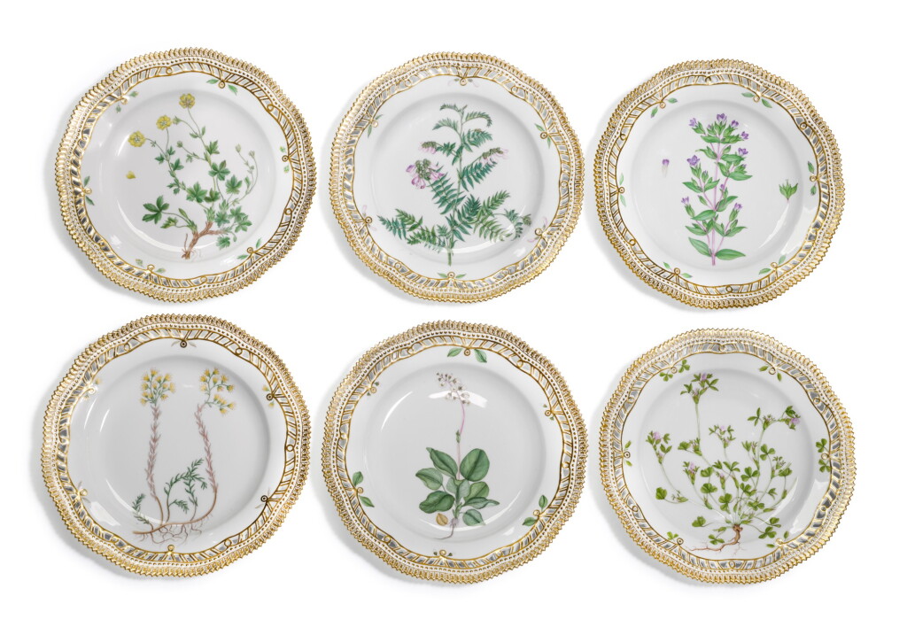 View full screen - View 1 of Lot 228. A set of twelve Royal Copenhagen `Flora Danica` pattern pierced plates, 20th century.
