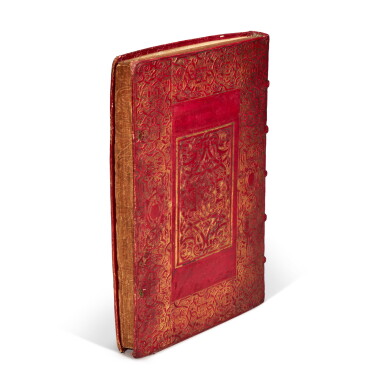 View full screen - View 1 of Lot 1715. Giovio, Elogia virorum bellica virtute illustrium, Basel, 1575, contemporary German red calf gilt, attractive hand-colouring.