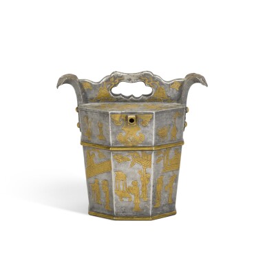 View full screen - View 1 of Lot 353. A parcel-gilt pewter bucket-shaped ewer, 17th century | 十七世紀 局部鎏金白銅桶式壺.