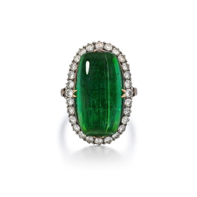 View full screen - View 1 of Lot 1905. Green Tourmaline and Diamond Ring | 綠色碧璽 配 鑽石 戒指.