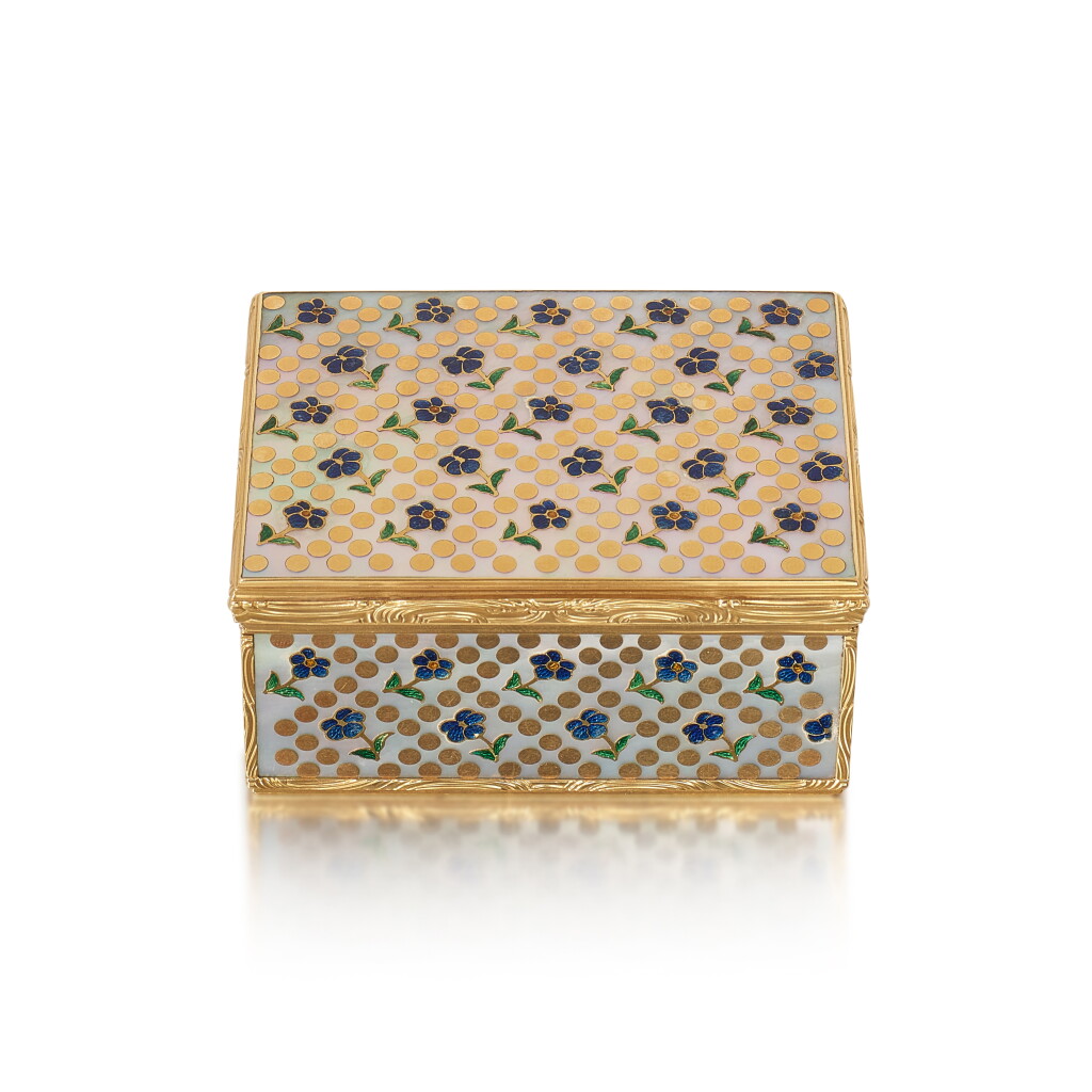 View full screen - View 1 of Lot 220. A Gold, Enamel and Mother of Pearl Snuff Box in Eighteenth Century Style.