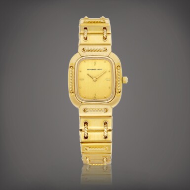 View full screen - View 1 of Lot 839. Rope | A yellow gold bracelet watch, Circa 1980 | 愛彼 | Rope | 黃金鏈帶腕錶,約1980年製.