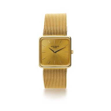 View full screen - View 1 of Lot 61. PATEK PHILIPPE | REFERENCE 4222 A YELLOW GOLD SQUARE SHAPED BRACELET WATCH, CIRCA 1980.