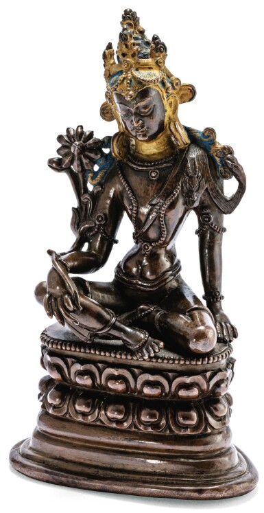 View full screen - View 1 of Lot 20. STATUETTE DE BODHISATTVA EN ALLIAGE DE CUIVRE TIBET, STYLE PALA, CA. XVIIIE SIÈCLE | 西藏 約十八世紀 銅合金帕拉式菩薩坐像 | A copper-alloy Pala style figure of Bodhisattva, Tibet, ca. 18th century.