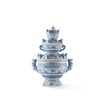 Vase à fleurs ovale en faïence bleue et blanche de Delft, vers 1695-1700