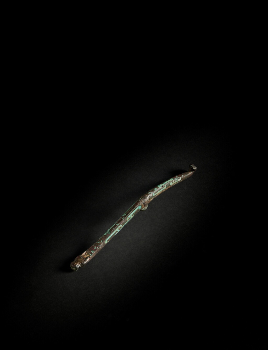 View full screen - View 1 of Lot 144. A rare inscribed turquoise-inlaid gilt-bronze belt hook, Han dynasty.