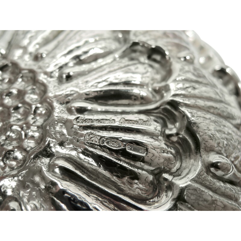 Cover image 0