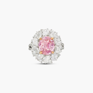 View full screen - View 1 of Lot 1420. Padparadscha Sapphire and Diamond Ring | 5.63克拉 天然「斯里蘭卡」未經加熱橙粉紅色剛玉 配 鑽石 戒指.