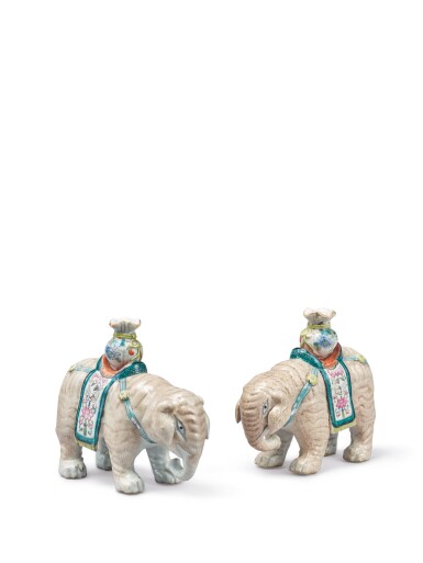 View full screen - View 1 of Lot 1931. A PAIR OF CHINESE FAMILLE-ROSE FIGURES OF ELEPHANTS, QING DYNASTY, QIANLONG PERIOD | 清乾隆 粉彩太平有象擺件一對.