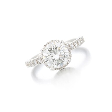 View full screen - View 1 of Lot 270. Diamond ring (Anello in diamanti) .