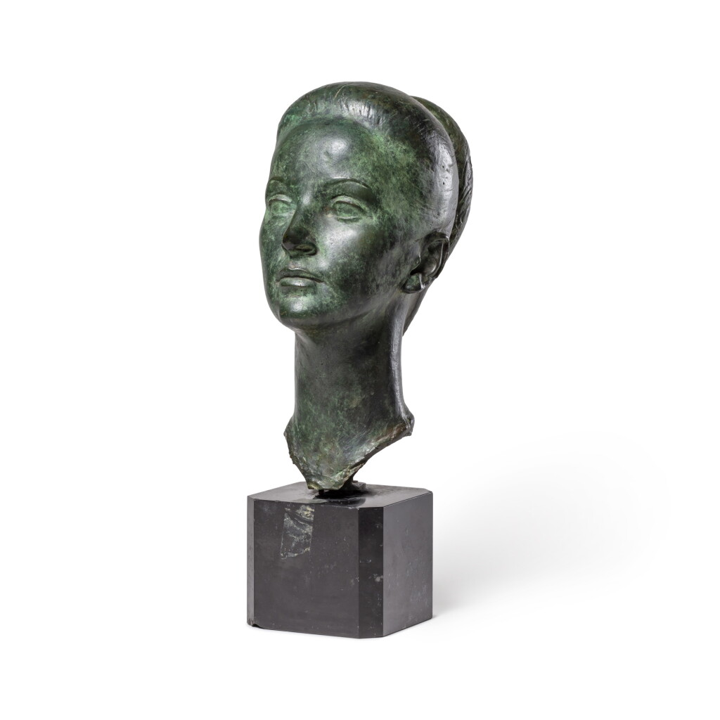 View full screen - View 1 of Lot 68. Buste de Doris Brynner .