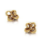 Paire de clips d'oreilles or et diamants