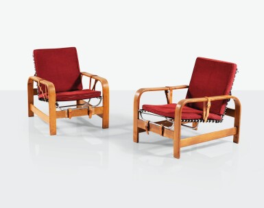 View full screen - View 1 of Lot 74. Paire de fauteuils à inclinaison.