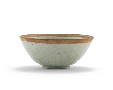 View full screen - View 1 of Lot 5. Bol 'lotus' à glaçure qingbai Dynastie des Song du Sud | 南宋 青白釉蓮瓣盌 | A qingbai 'lotus' bowl, Southern Song Dynasty.