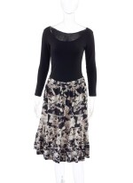 CHANEL | BLACK, WHITE AND GREY AIRPLANE PRINT SILK SKIRT