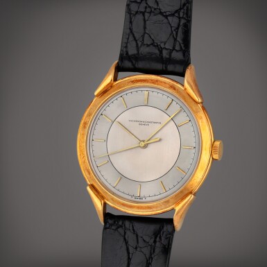 View full screen - View 1 of Lot 414. A yellow gold wristwatch with horn lugs | Circa 1950.