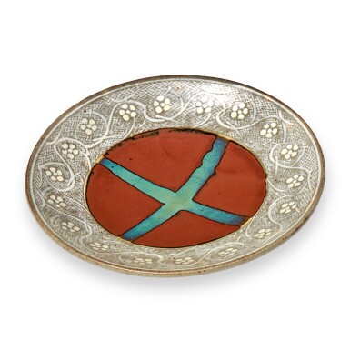 View full screen - View 1 of Lot 144. Shimaoka Tatsuzo (1917-2007) | A circular stoneware dish | Showa period, 20th century.