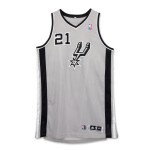 Tim Duncan San Antonio Spurs 2013-2014 Game Worn Jersey | Matched to 4 Games