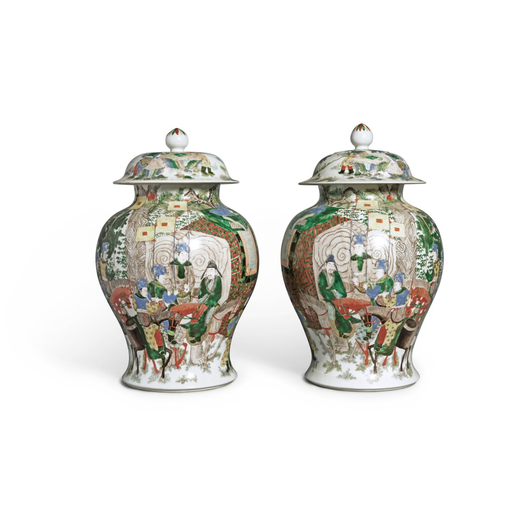 View full screen - View 1 of Lot 620. A pair of large famille-verte 'military scene' jars and covers, 20th century | 二十世紀 五彩人物故事圖大蓋罐一對.