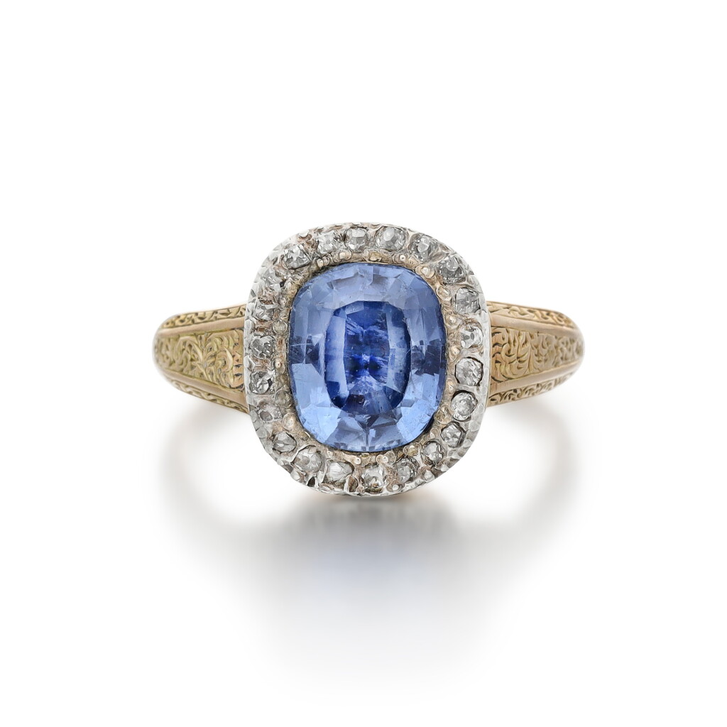 Voir en plein écran - Voir 1 du lot 142. A sapphire and diamond ring, 19th century and later.