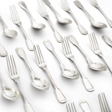 View full screen - View 1 of Lot 383. A set of 23 silver dessert forks and 21 dessert spoons, thread pattern, Hénin, Paris, circa 1900 | Ensemble de 23 fourchettes et 21 cuillères à entremets en argent, modèle filet par Hénin Paris, vers 1900.