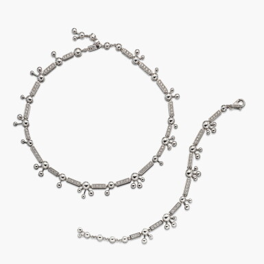 View full screen - View 1 of Lot 1395. Diamond Demi-Parure | 寶格麗 | 鑽石 項鏈 配 手鏈套裝.
