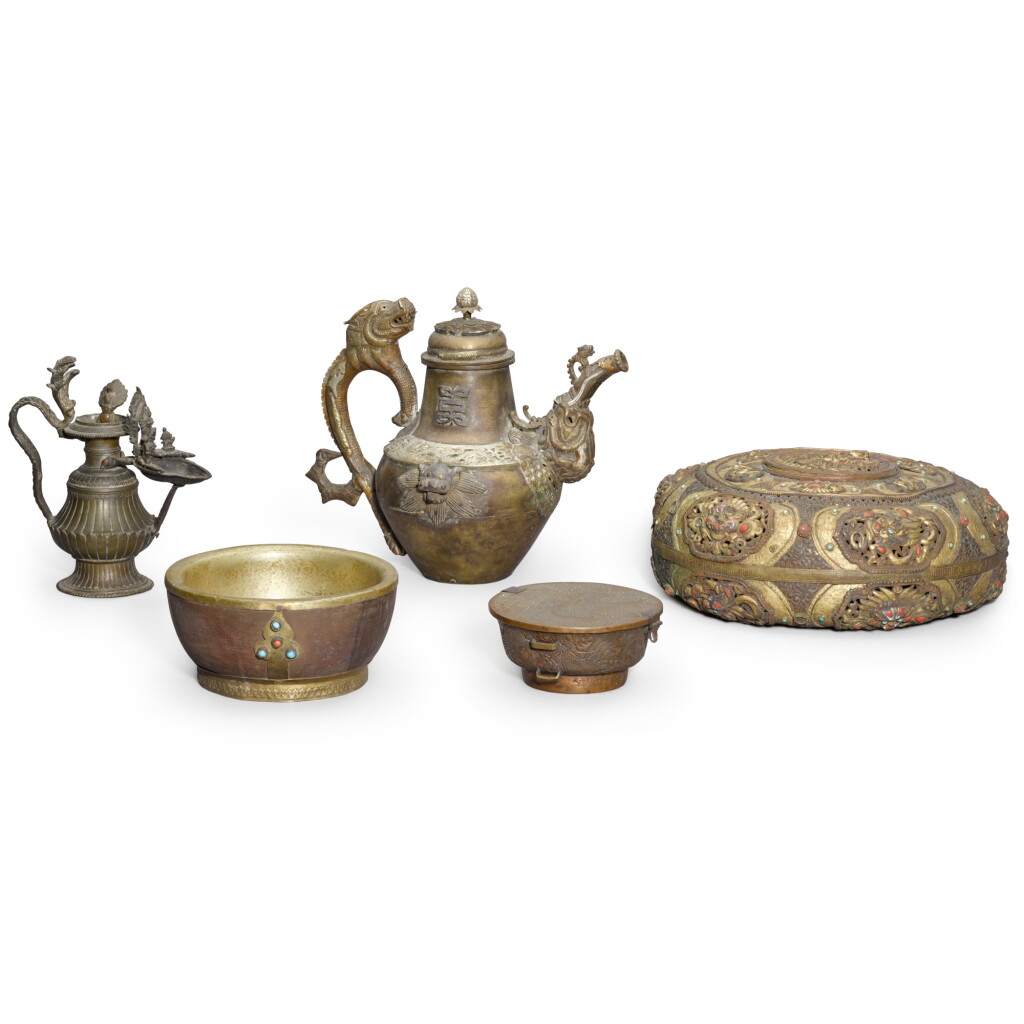 View full screen - View 1 of Lot 110. A group of five copper and bronze ritual implements, Nepal and Tibet, 19th / 20th century | 尼泊爾及西藏 十九 / 二十世紀 各式法器一組五件.