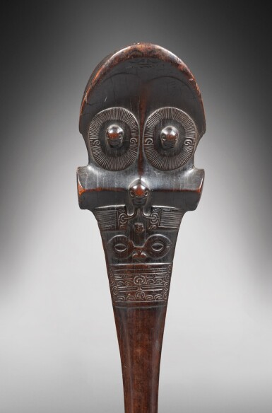 View full screen - View 1 of Lot 54. Massue u'u, Îles Marquises, Polynésie Française | U'u club, Marquesas Islands, French Polynesia .