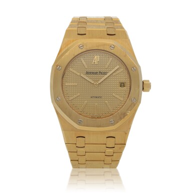 View full screen - View 1 of Lot 44. Royal Oak Jubilee, Ref. 14802, Yellow gold wristwatch with date and bracelet Made in 1995 | 愛彼 | 14802型號「Royal Oak Jubilee」黃金鍊帶腕錶備日期顯示,1995年製.