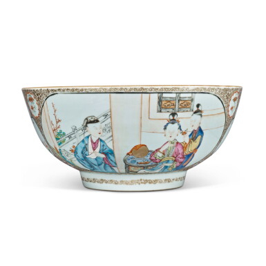 View full screen - View 1 of Lot 240. A Chinese Export Famille-Rose Punch Bowl, Qing Dynasty, Qianlong Period, Circa 1775 | 清乾隆 約1775年 粉彩描金文人仕女圖大盌.