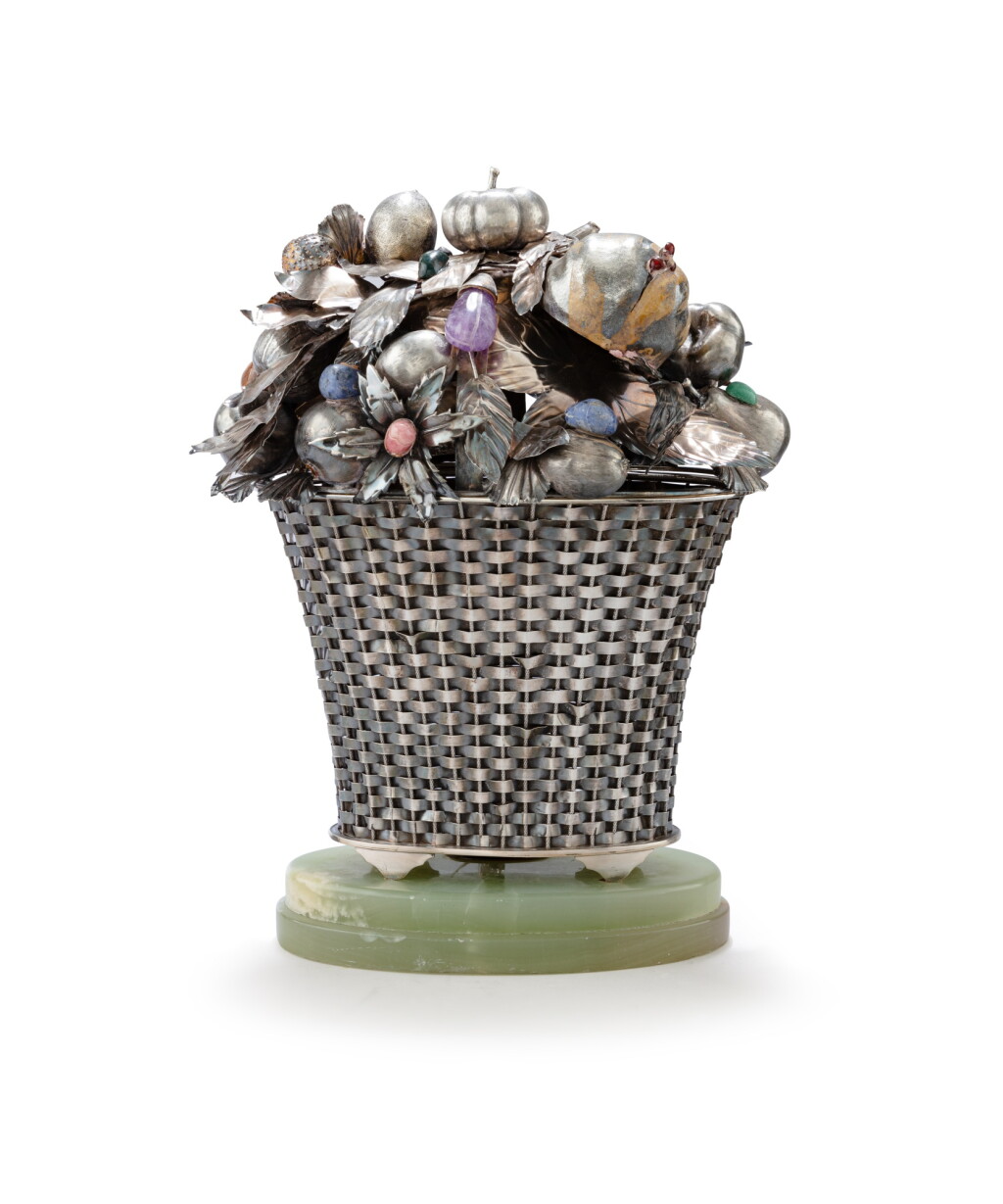View full screen - View 1 of Lot 52. A large Italian silver and hardstone fruit basket, Buccellati, Milan, circa 1980 | Grande corbeille de fruits en argent et pierres dures par Buccellati, Milan, vers 1980.