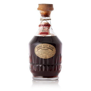 View full screen - View 1 of Lot 6551. Hennessy VSOP Reserve Baccarat Crystal Decanter 80 proof NV (1 BT75).