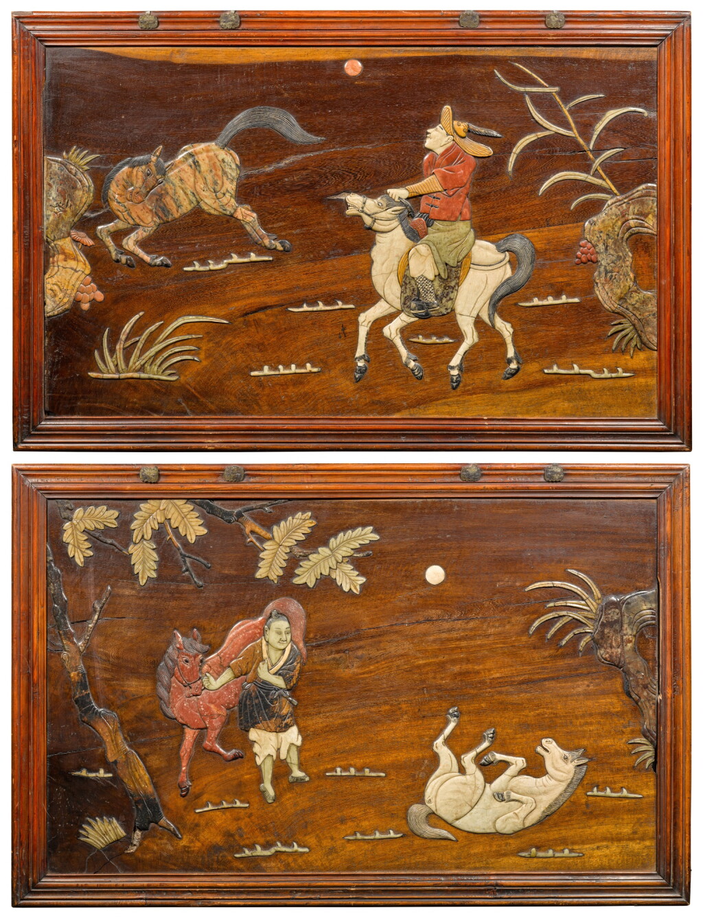 View full screen - View 1 of Lot 422. A pair of soapstone-inlaid hardwood panels, Qing dynasty, 19th century | 清十九世紀 硬木嵌壽山石人物故事圖掛屏一對.