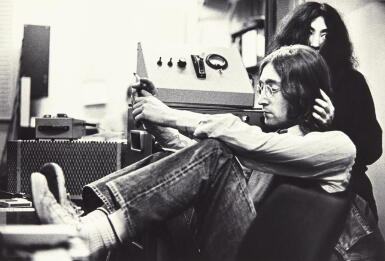 View full screen - View 1 of Lot 34. LINDA MCCARTNEY | JOHN LENNON AND YOKO ONO, 1968.