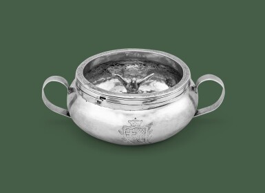 View full screen - View 1 of Lot 315. A Maltese silver spittoon engraved with arms, 18th century | Crachoir armorié en argent, Malte, XVIIIe siècle.