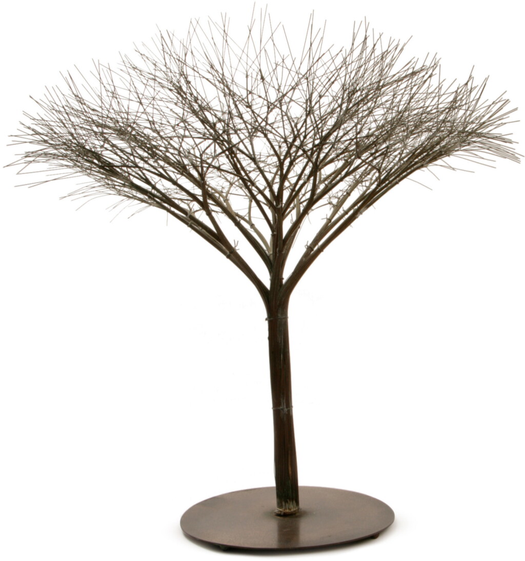 View full screen - View 1 of Lot 16. RUTH ASAWA | UNTITLED (S.669, FREESTANDING TIED-WIRE, CLOSED CENTER, SIX-BRANCHED TREE FORM).