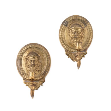 View full screen - View 1 of Lot 122. A pair of gilt bronze wall lights, Louis XIV style, 19th century, after André-Charles Boulle design | Paire d'appliques en bronze doré de style Louis XIV, XIXe siècle, d'après un modèle de André-Charles Boulle.