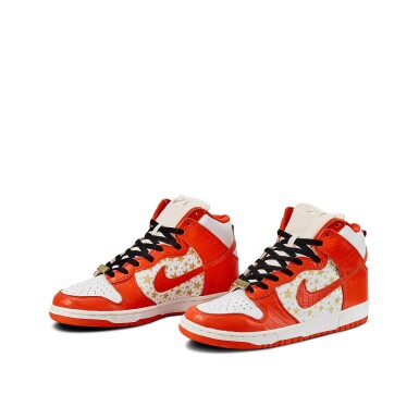 View full screen - View 1 of Lot 8658. Nike SB Dunk High Pro Supreme 'College Orange' | Size 10.