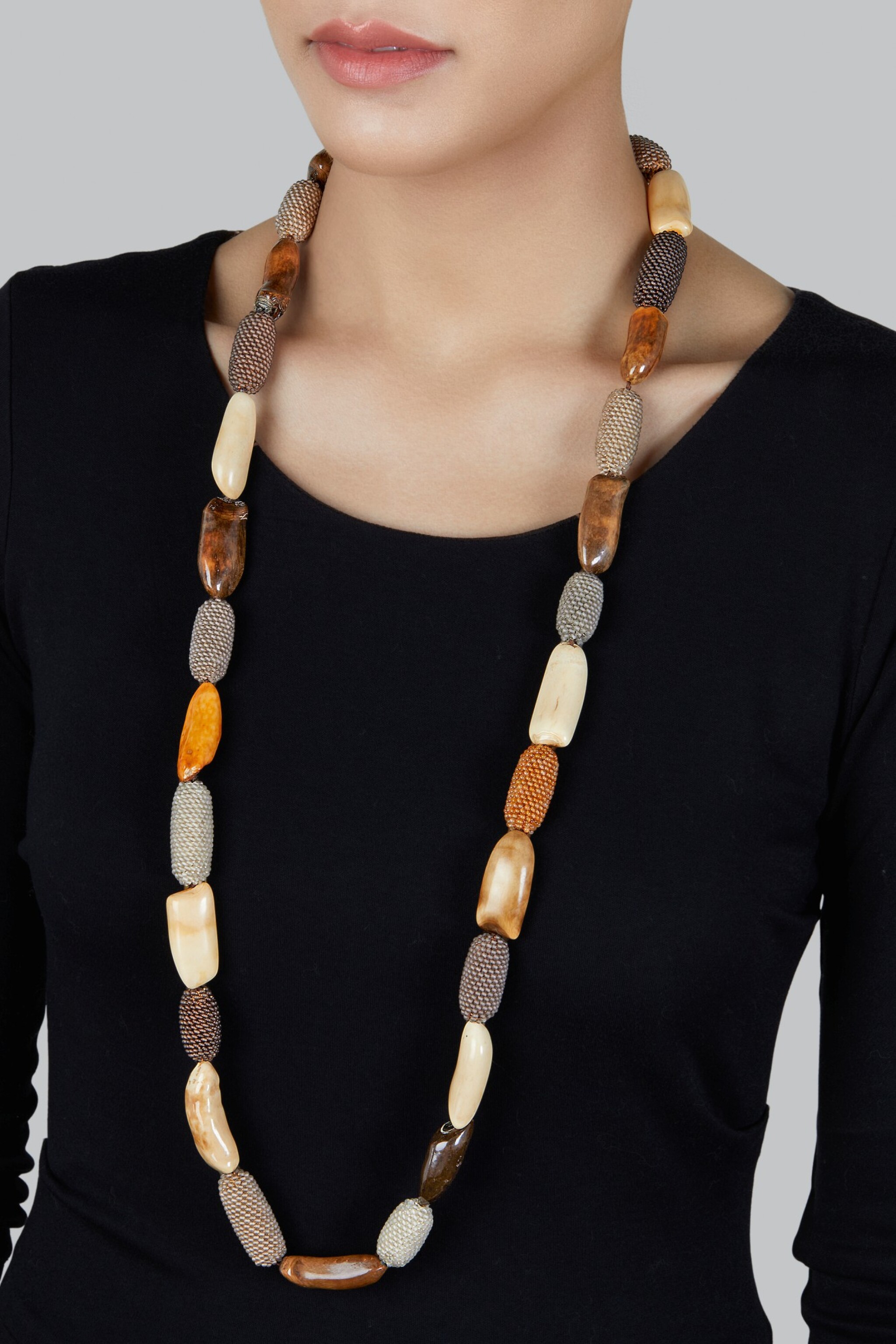 Antique Walrus Teeth Quartz And Carnelian Bead Necklace A Vision The Collection Of Michelle Smith Sotheby S