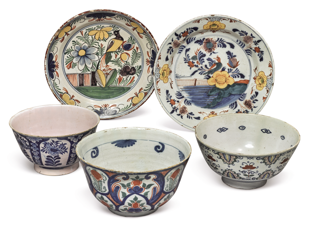 View full screen - View 1 of Lot 1158. THREE DUTCH DELFT POLYCHROME AND BLUE AND WHITE PUNCH BOWLS AND TWO CHARGERS MID-TO-LATE 18TH CENTURY.